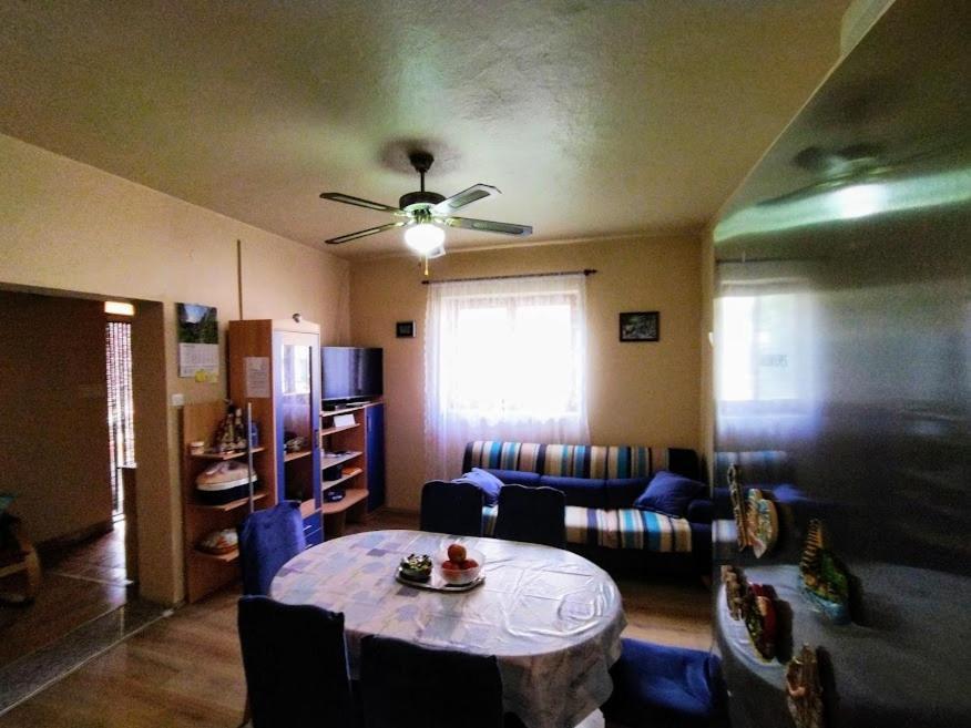 Apartment In Nin With Terrace, Air Conditioning, Wi-Fi Luaran gambar