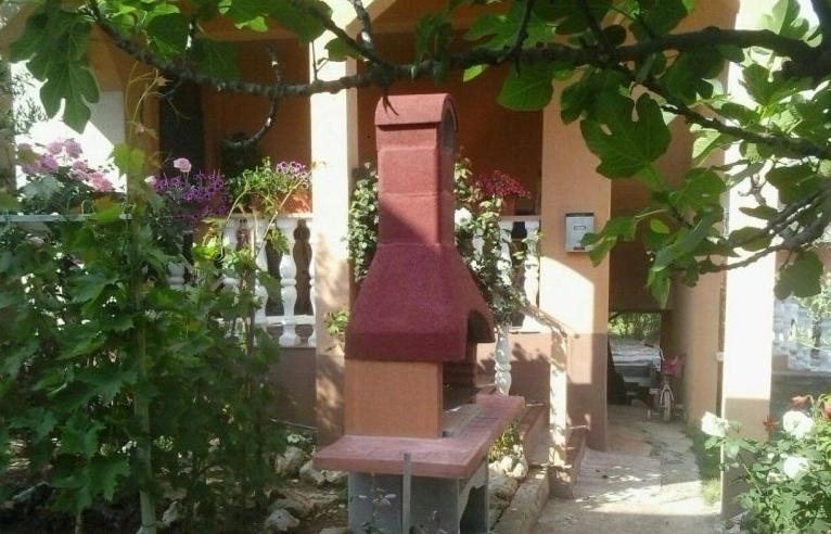 Apartment In Nin With Terrace, Air Conditioning, Wi-Fi Luaran gambar